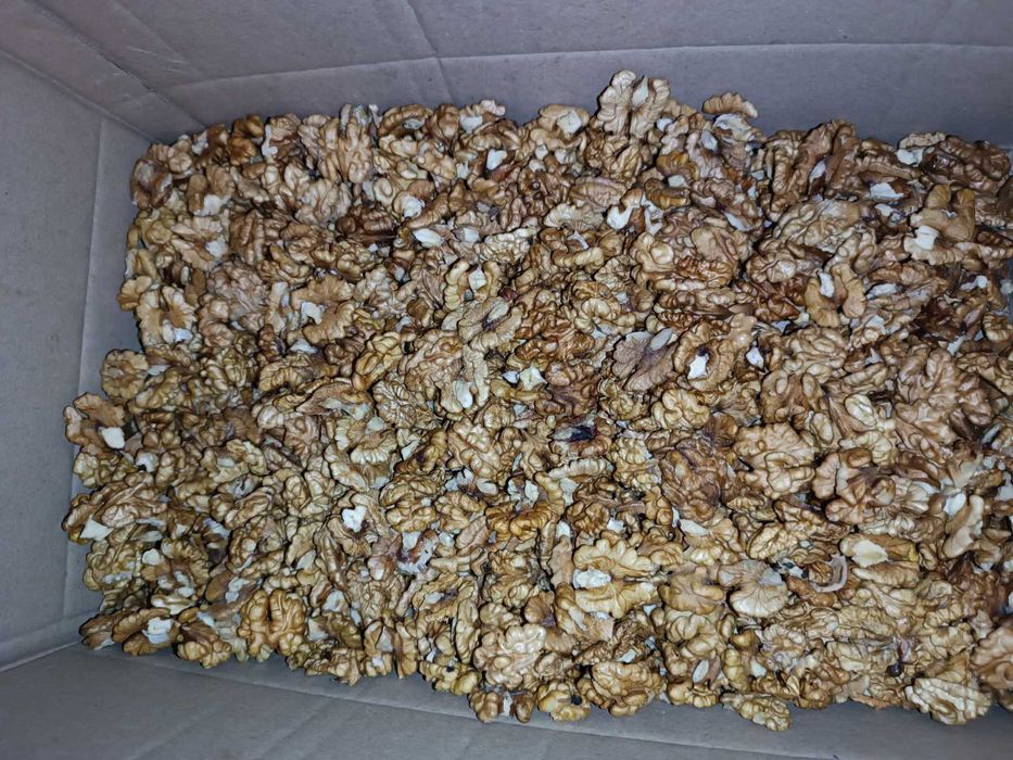 Продам ядро горіха 250 грн