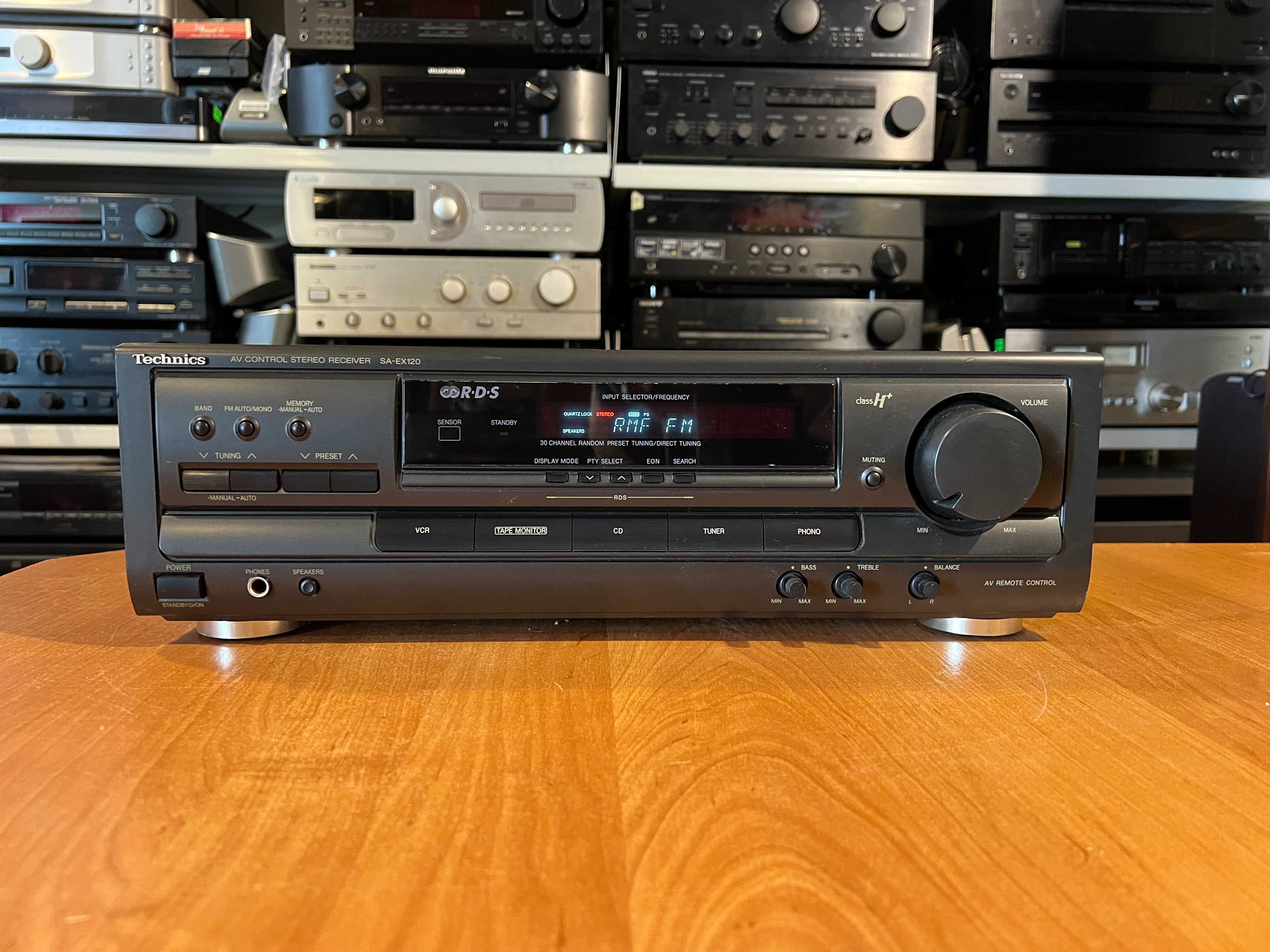 Amplituner stereo Technics SA-EX120 Audio Room