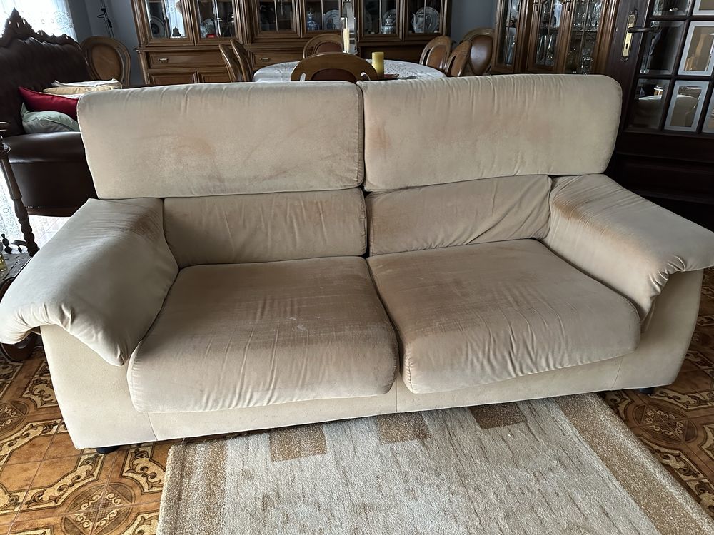 1 sofas 3 pessoas