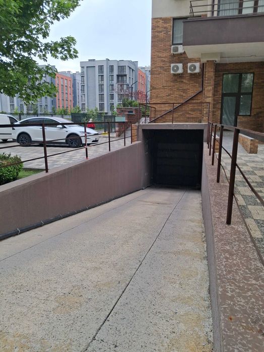 1 кімнатна квартира з ремонтом у ЖК "Приморські Сади"