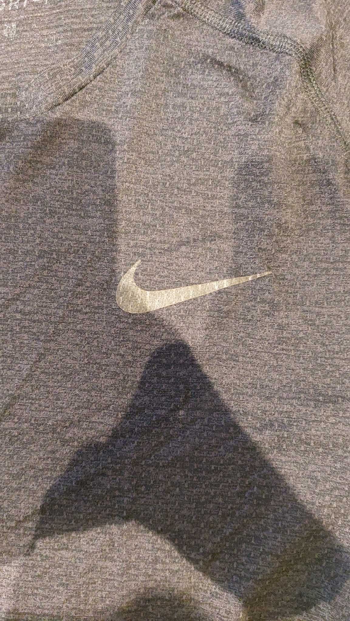 T-shirt dri-fit da Nike