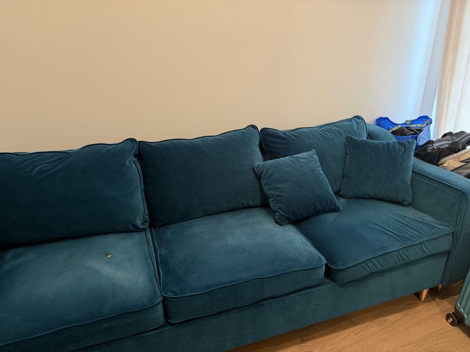 Sofa rozkładana aksamitna zielona Westwing Collection