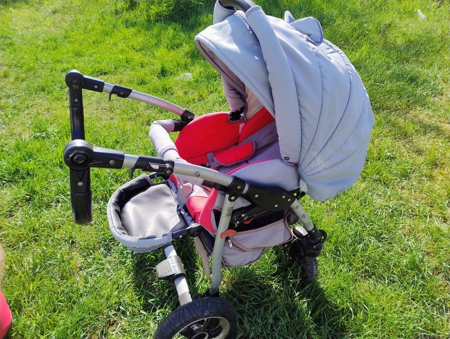 Продам Каляска 2 в 1