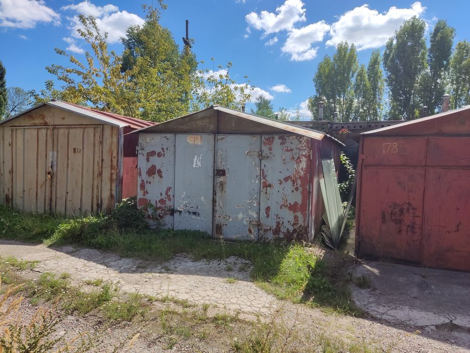 Продам гараж в кооперативі партнер