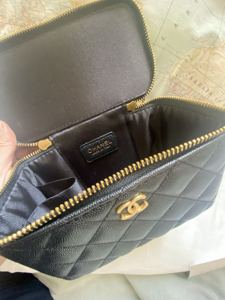 Necessaire Chanel vip makeup