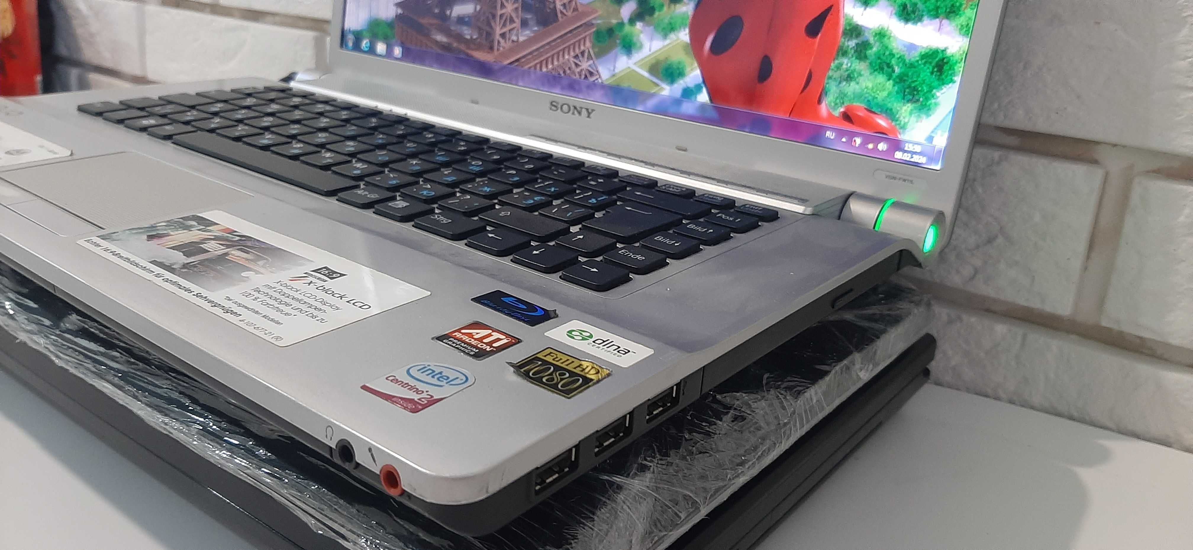 Ноутбук 16,4 Sony Vaio PCG-3B1M P8400 (2x2.26 Ghz ) RAM 4Gb / HDD 250