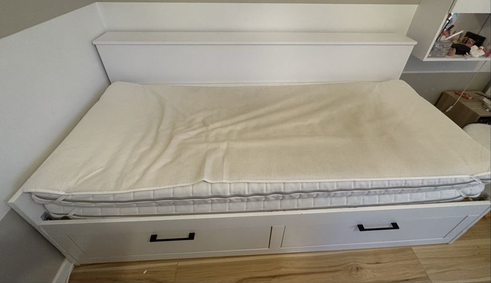 Łóżko dla dziecka Ikea Brimnes z materacem i skrzynią