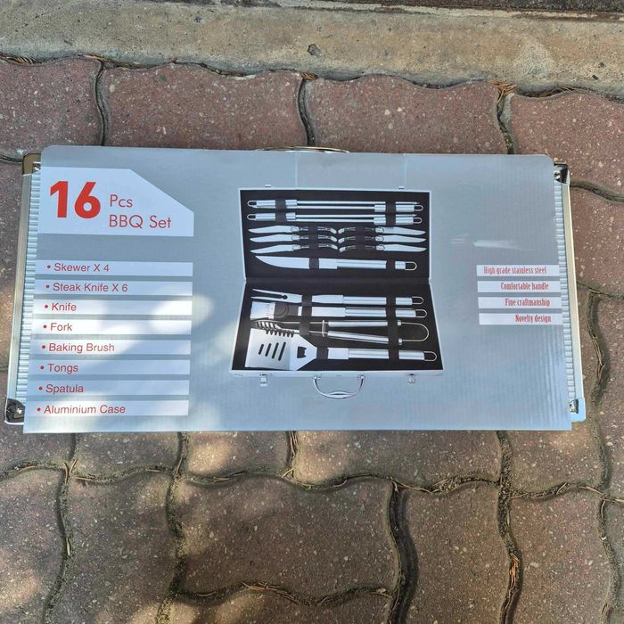 Zestaw do grilla w walizce / prezentowy / BBQ komplet.