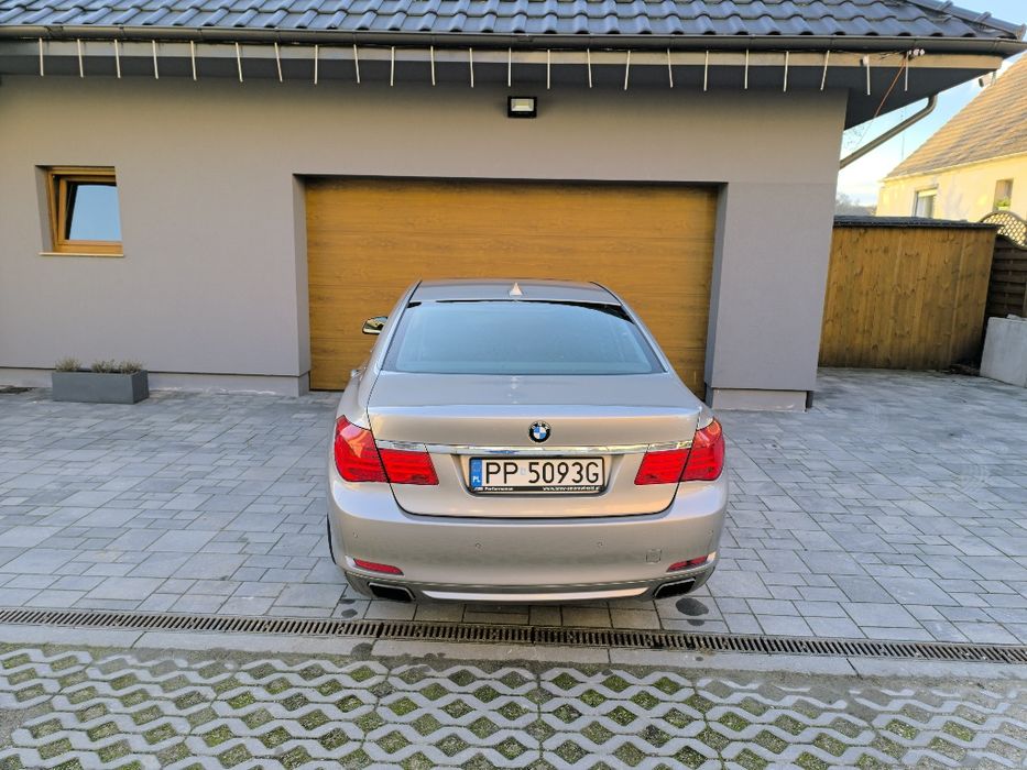 Sprzedam BMW 7 F 01