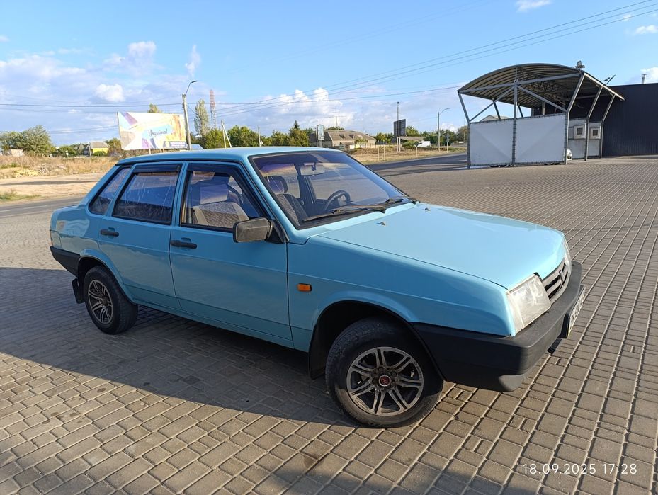 Продам ВАЗ 21099