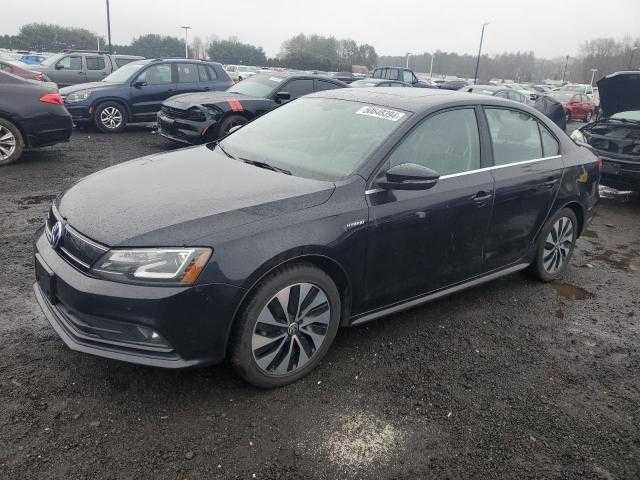 2015 Volkswagen Jetta Hybrid