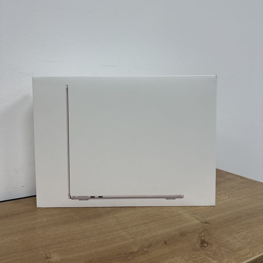 NEW Macbook Air 13” 2025 M4 16GB | 256Gb • ГАРАНТІЯ Starlight М4 Київ