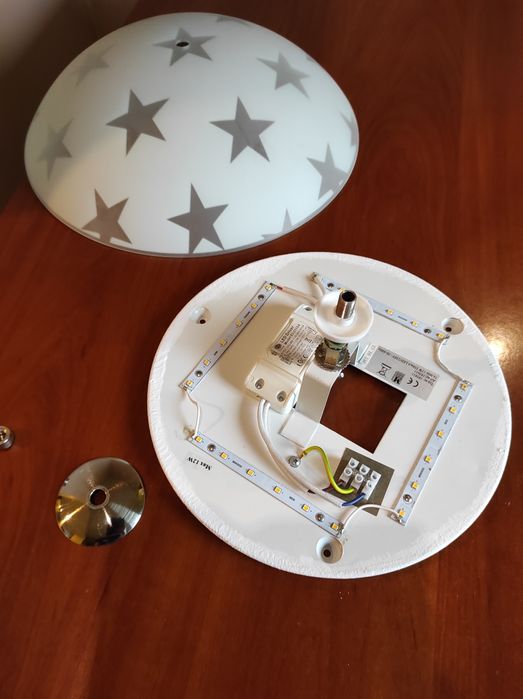 Lampa sufitowa dla dziecka