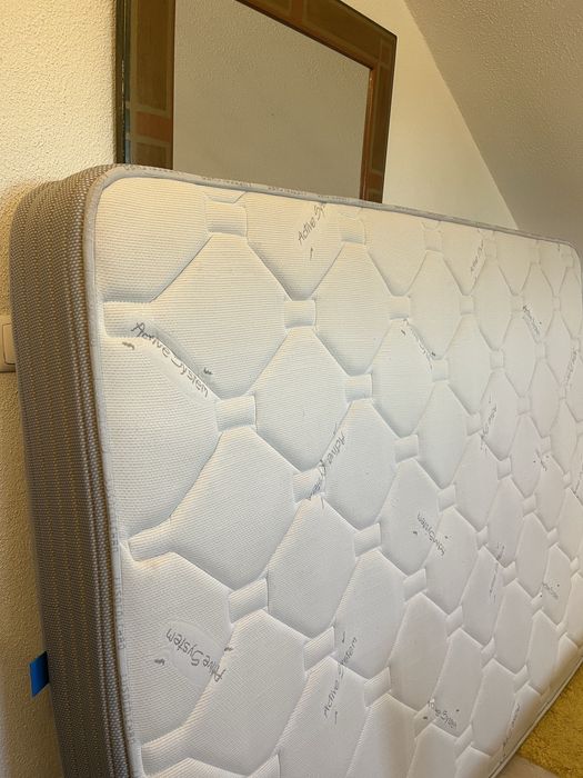 Colchão ortopédico de molas - 1,38m x 1,88m