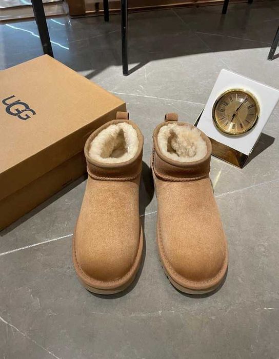 UGG Classic Ultra Mini Boot Chestnut R.39