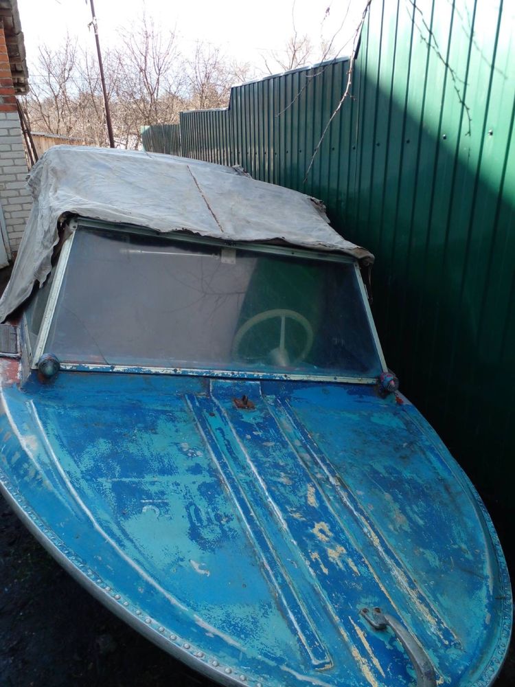 Продам лодку Крым