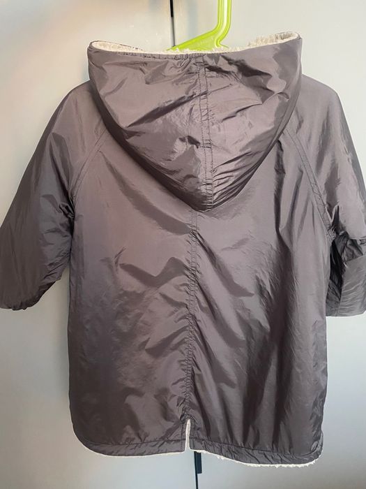 Осіння куртка ZARA на овчині для дівчинки! Дуже тепла !