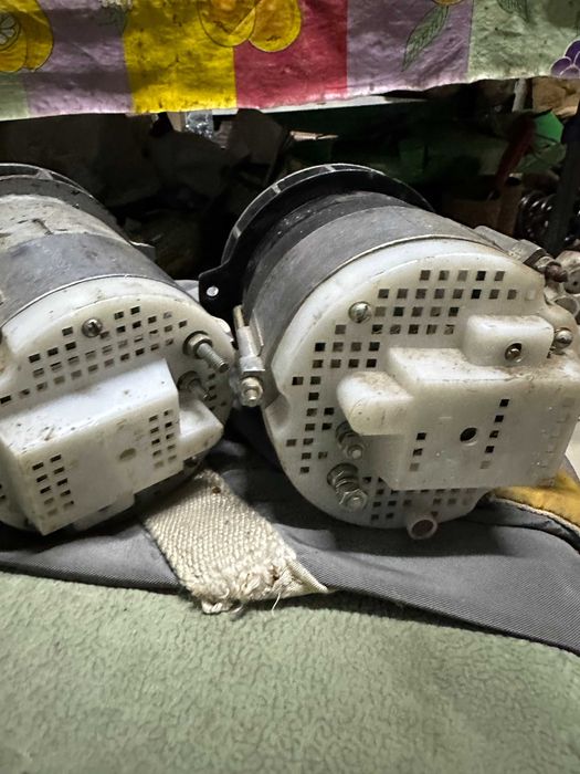 Электрогенератор 12 Вт.  НОВЫЙ  СССР