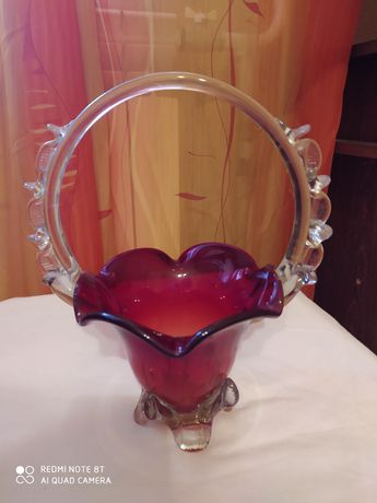 Красное гнутое стекло ваза фруктовница конфетница СССР винтаж