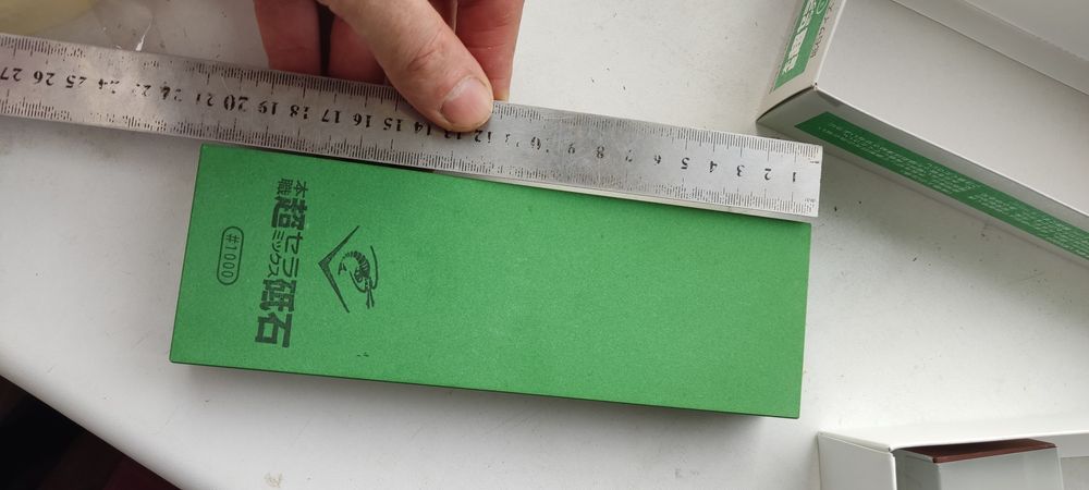 Заточной камень Нанива Чезера 1000 грит