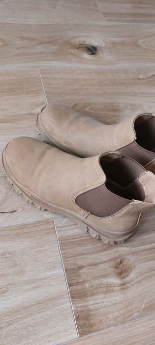 Botki, sztyblety kozaki chłopięce Reserved rozm. 36