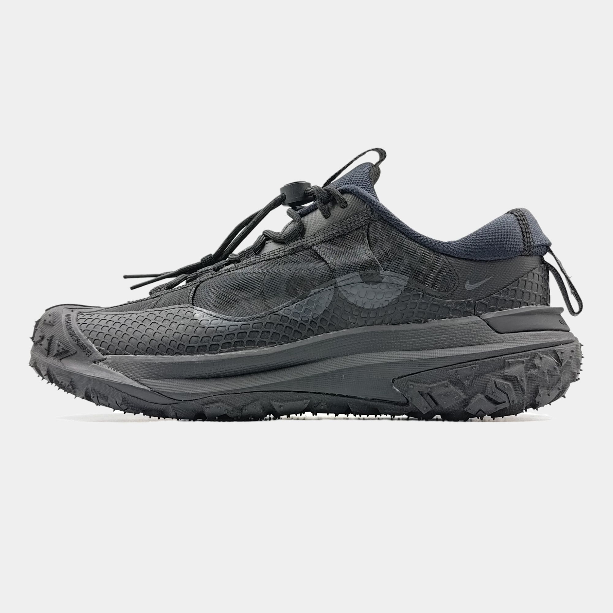 SALE! Nike ACG Mountain Fly 2 Low Black