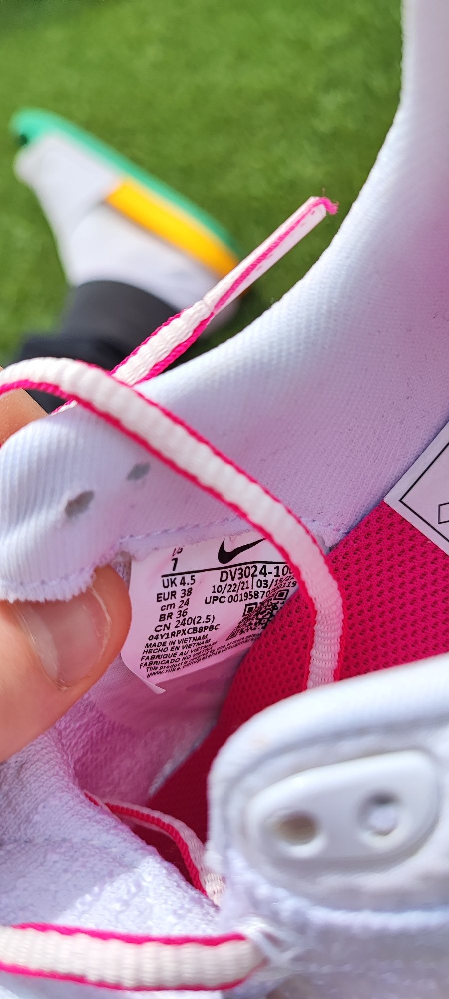 Оригінальні жіночі кросівки Nike React Infinity Run