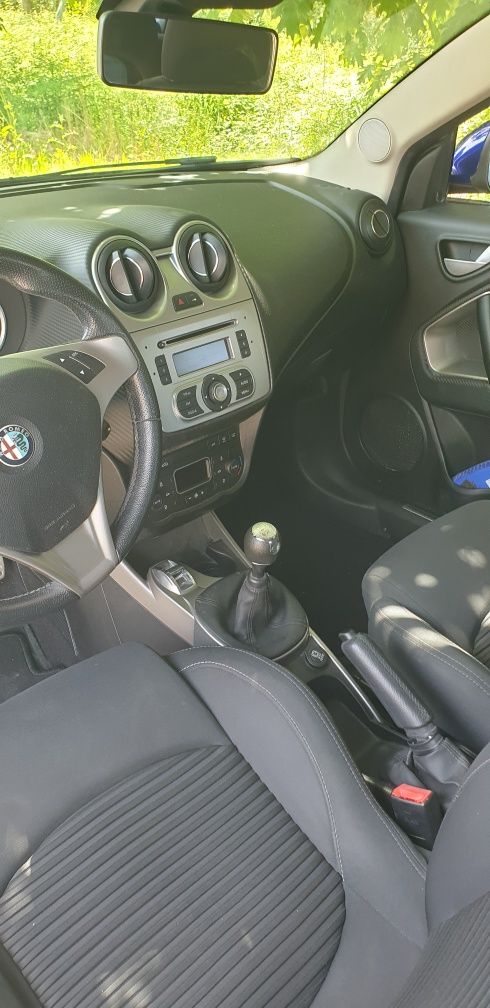 Alfa Romeu 1300 diesel com 148000 km com pintura  como se confirma