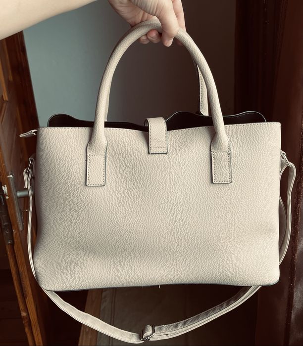 Жіноча  бежева сумка від PRIMARK