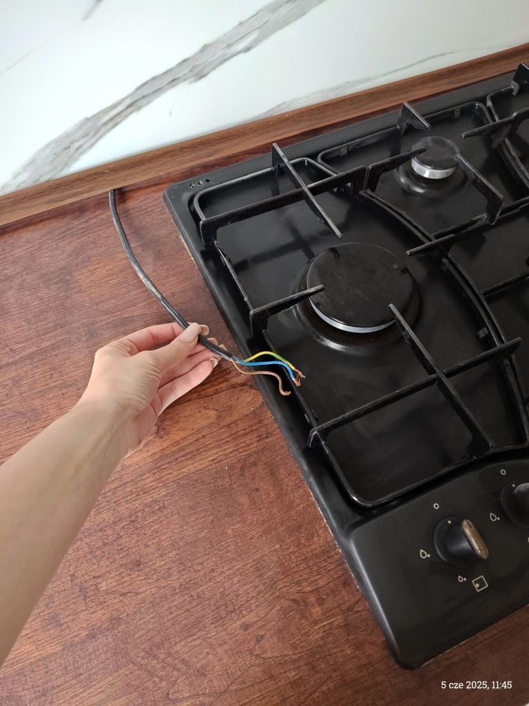 Płyta gazowa czarna matowa hotpoint