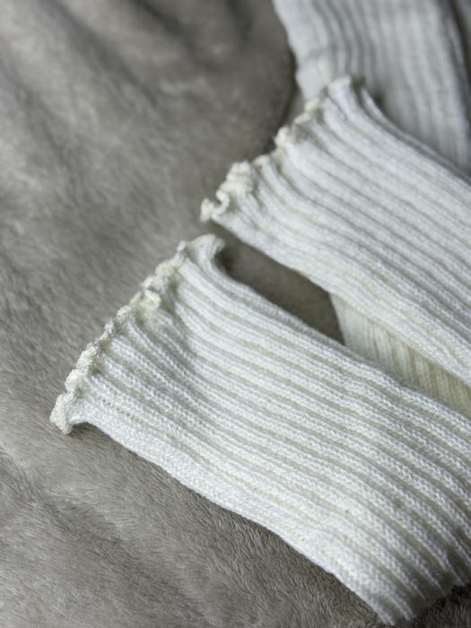 Белоснедные вязаные теплые гетры