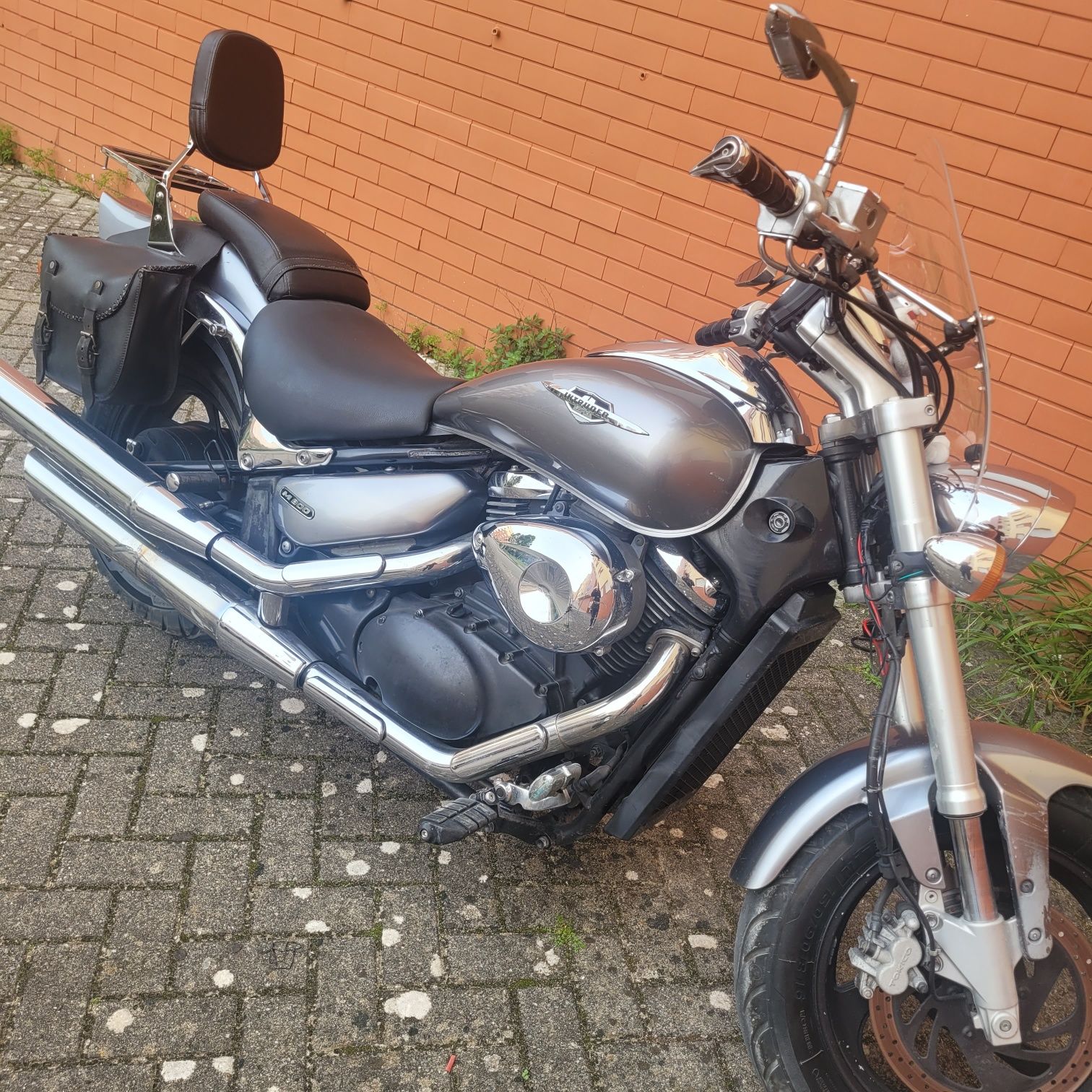 Suzuki intruder m800 **10mil kms**