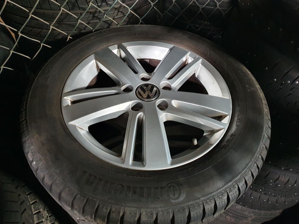 Oryginalne Koła zimowe VW Golf plus Caddy Touran 205/60R16 Continental