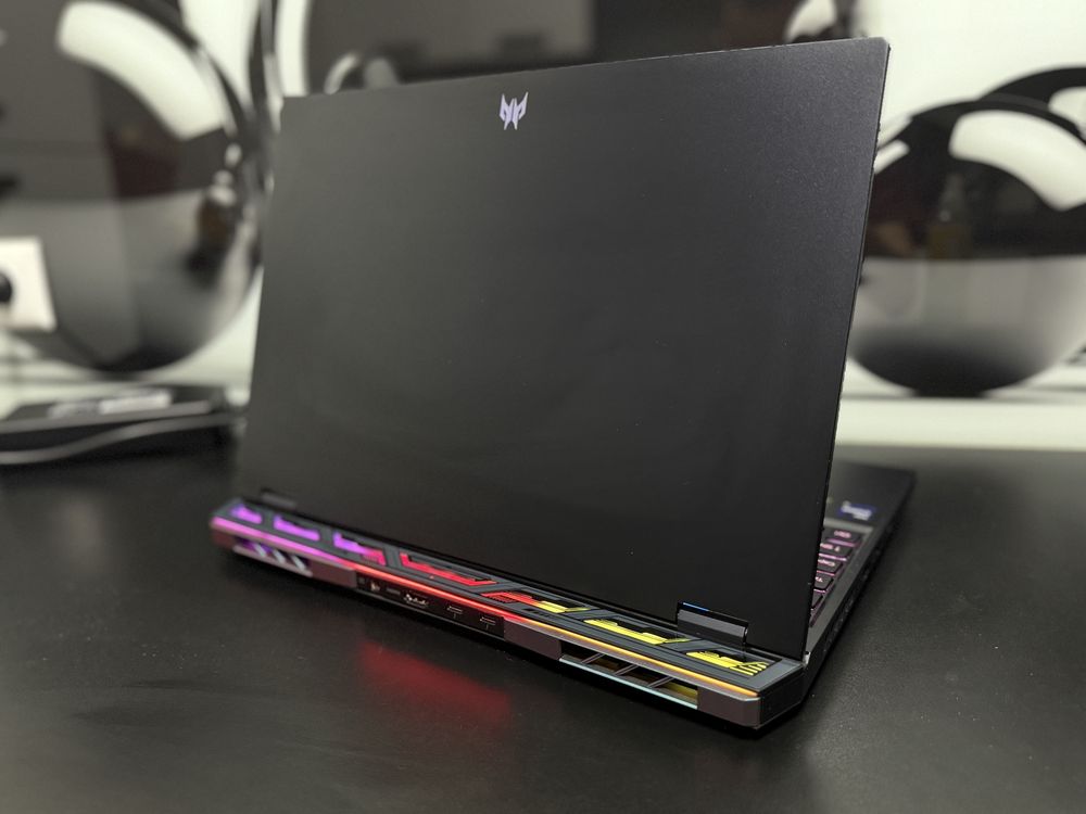 Ноутбук Acer Predator Helios 16 PH16-71-93FR i9-13900HX RTX 4080