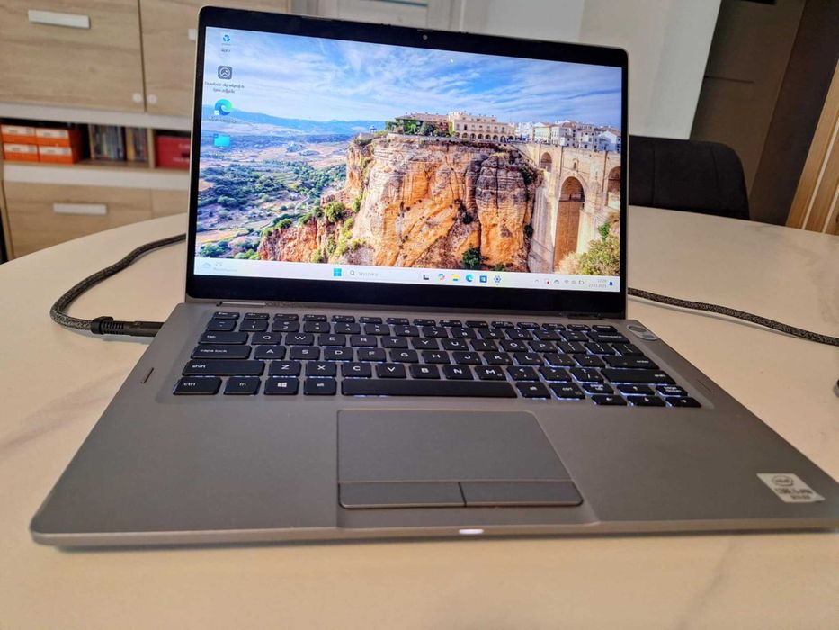 Dell Latitude 5310 2-in-1, i5-10gen, 16GB, SSD 256GB, dotyk