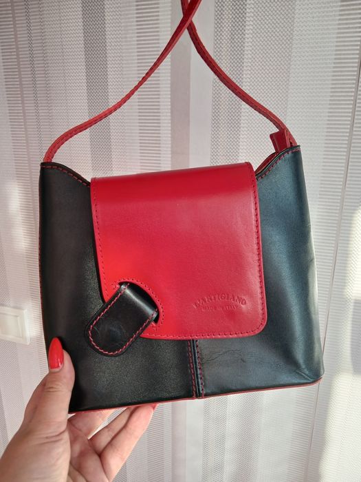 Шкіряна невелика сумочка