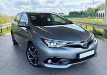 Toyota Auris 1.8 Hybryda COMFORT + STYLE + TECH |FV 23% | LED | NAVI |