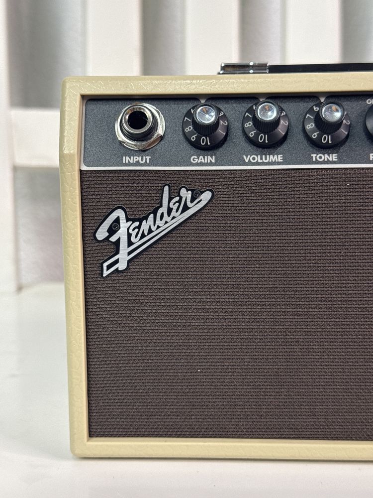 Mini Amplificacor / combo Fender Mini Amp - Mini '65 TWIN-AMP