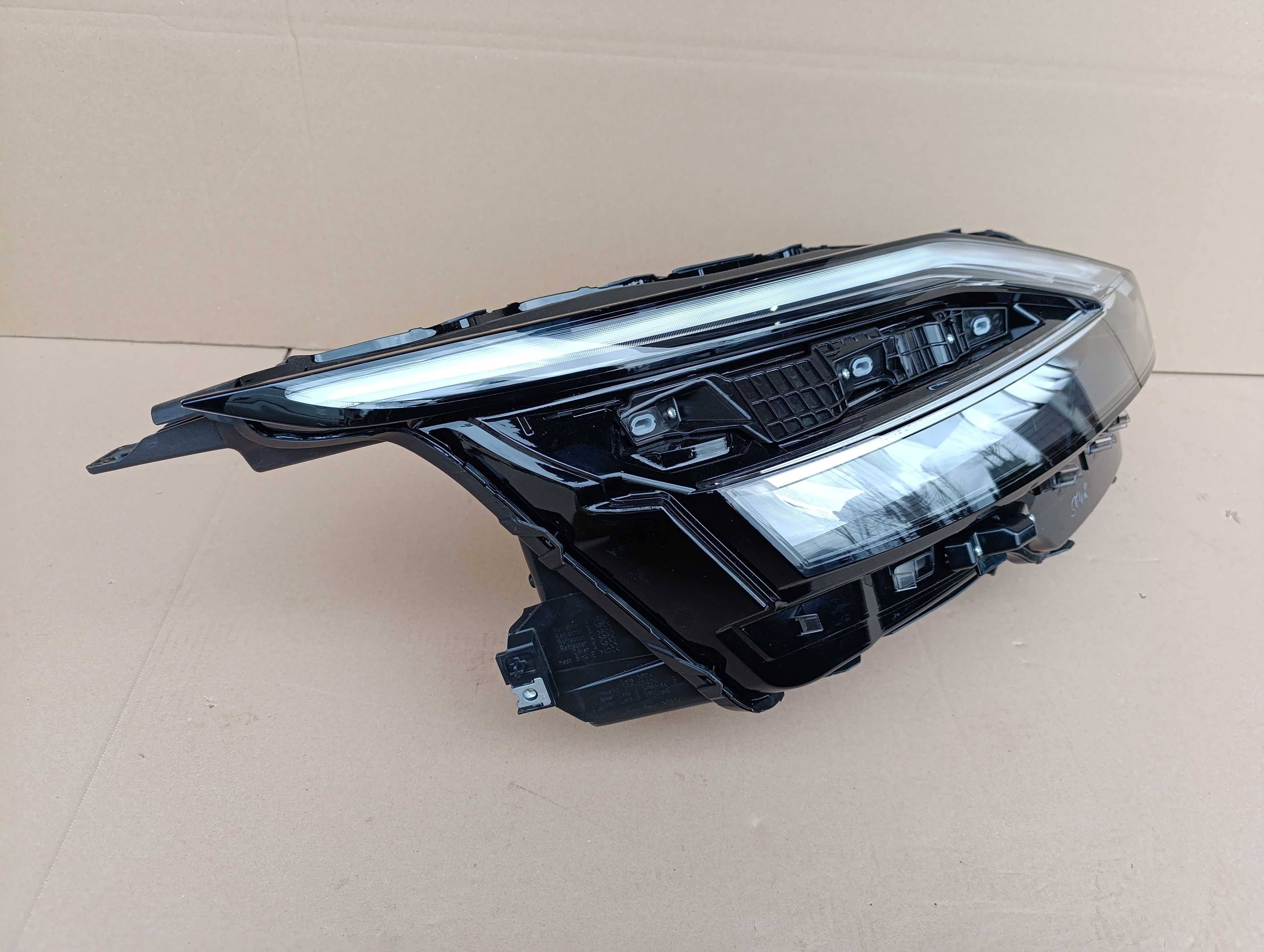 Nissan Qashqai III 3 J12 lampa prawa przód adaptive led NOWA ORYGINAŁ