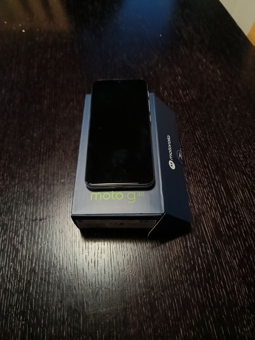 Motorola g30, 128 + 6 GB