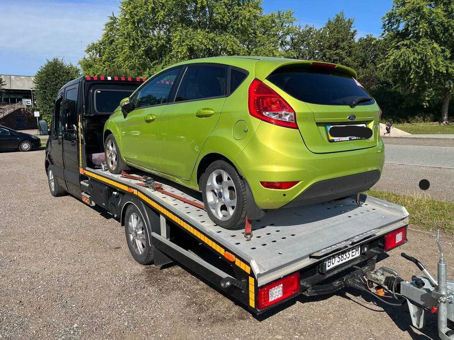 Доставка авто та мото на евакуаторі з України в Європу та навпаки!