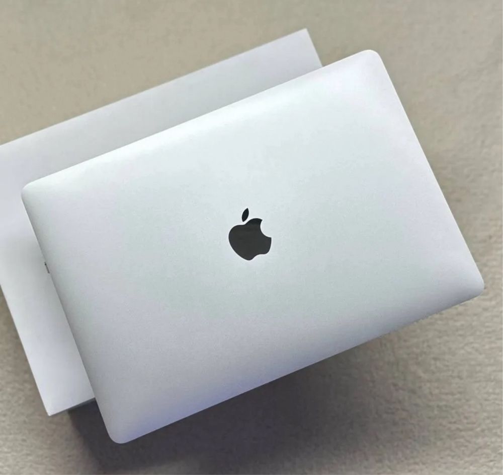 MacBook Air M1 8/512GB Silver (MGNA3)