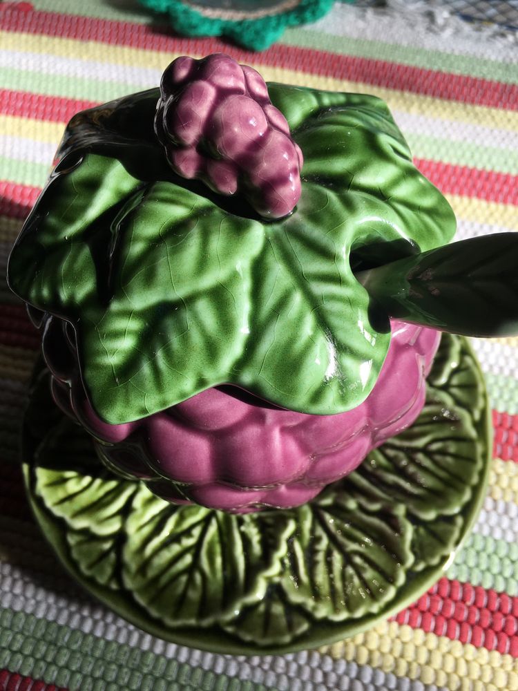 compoteira tipo Bordalo Pinheiro