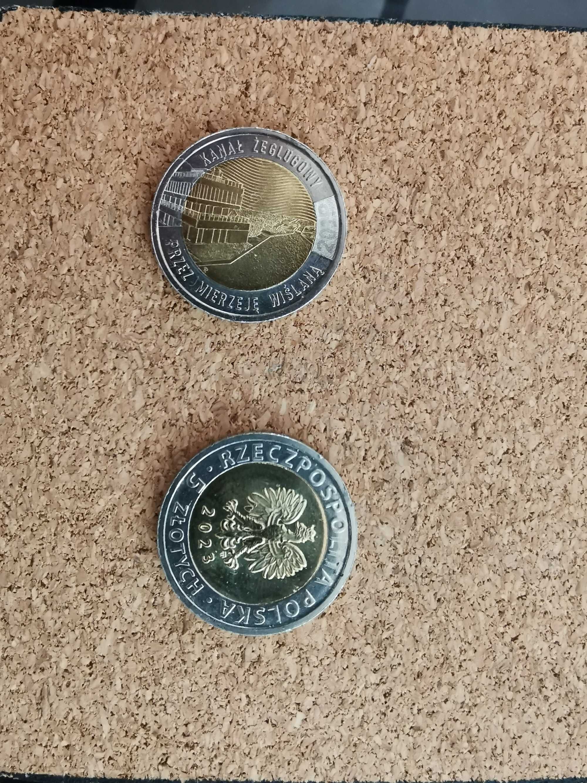2 x monety pięciozłotowe