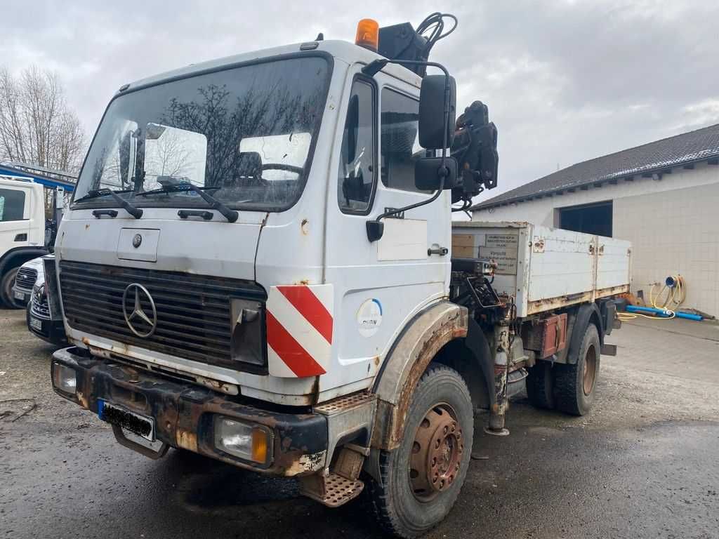 Бортова вантажівка Mercedes-Benz 1417 Кран-маніпулятор Hiab 100 4х4