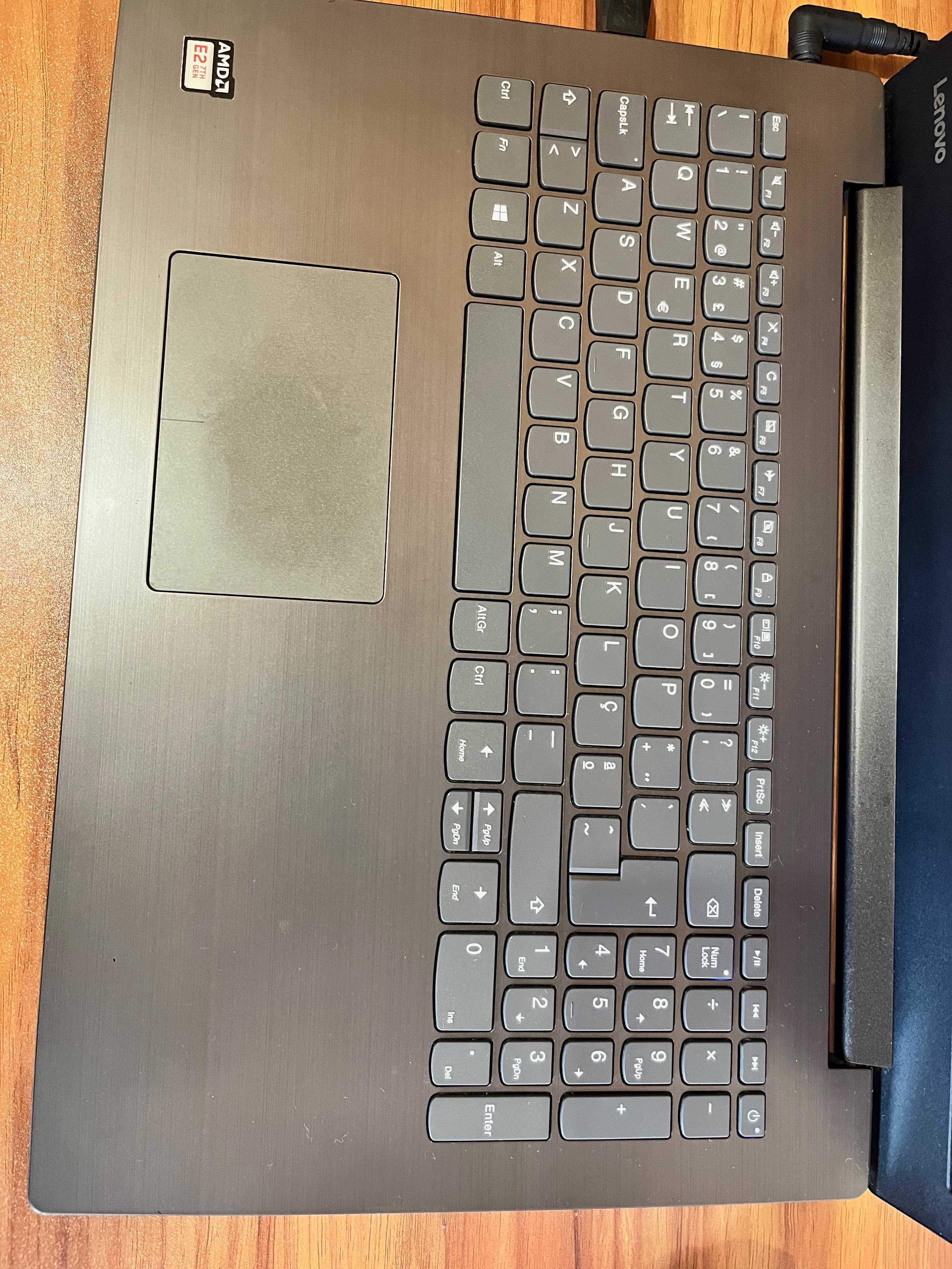 Notebook Lenovo como novo