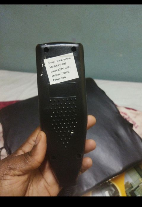 Aparelho de massagem multifuncional 
Usado pouco 

Pode usar em casa o