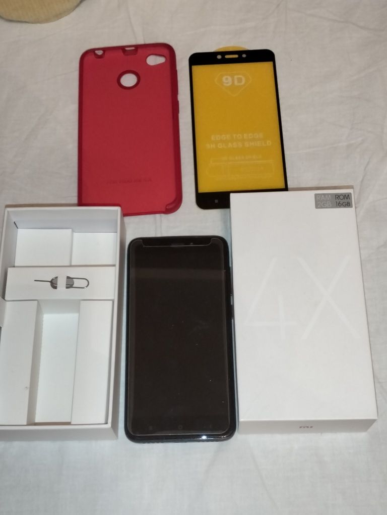 Смартфон Xiaomi Redmi 4x 2/16GB Black