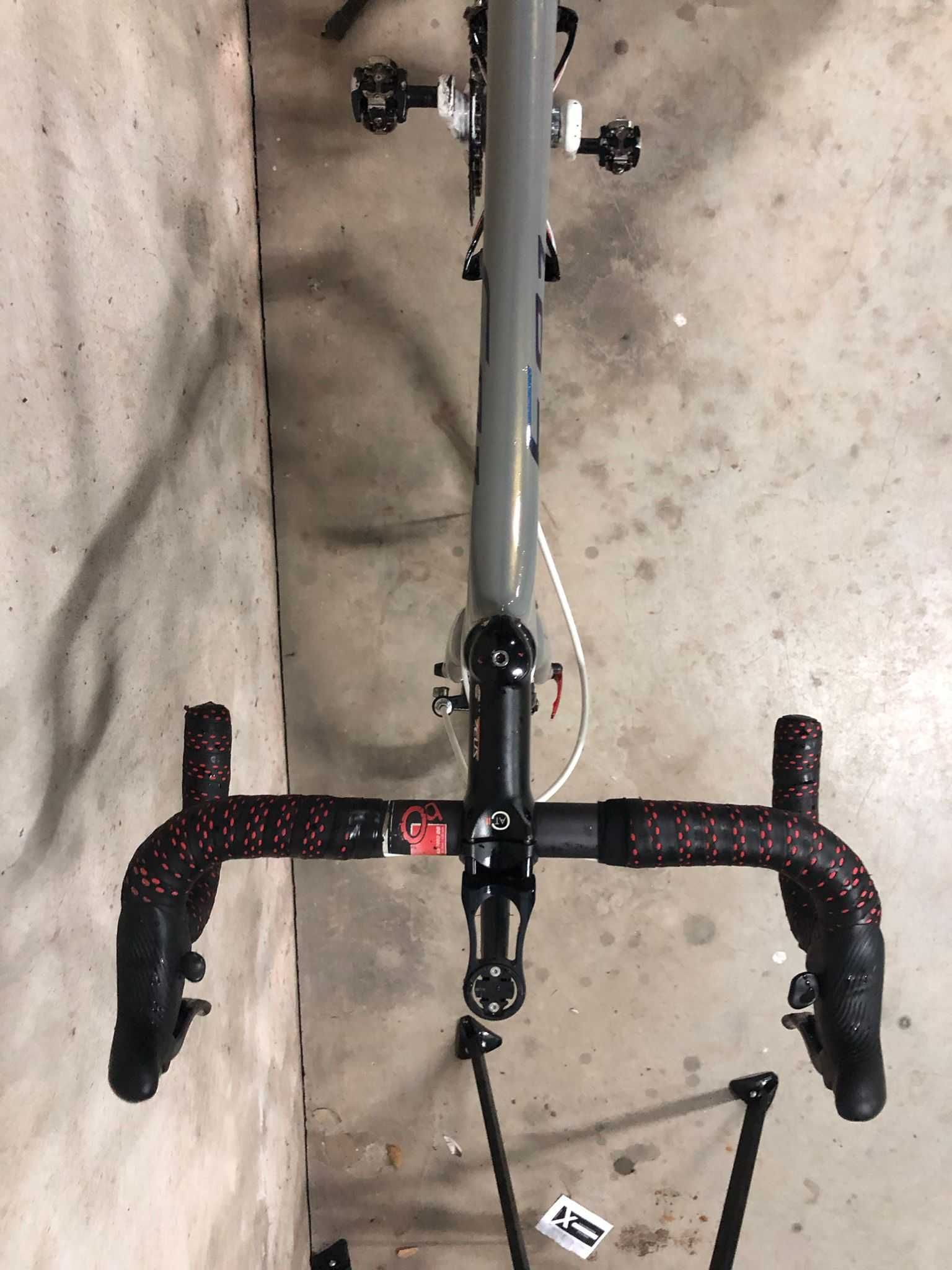 Bicicleta de Estrada Pinarello FP7