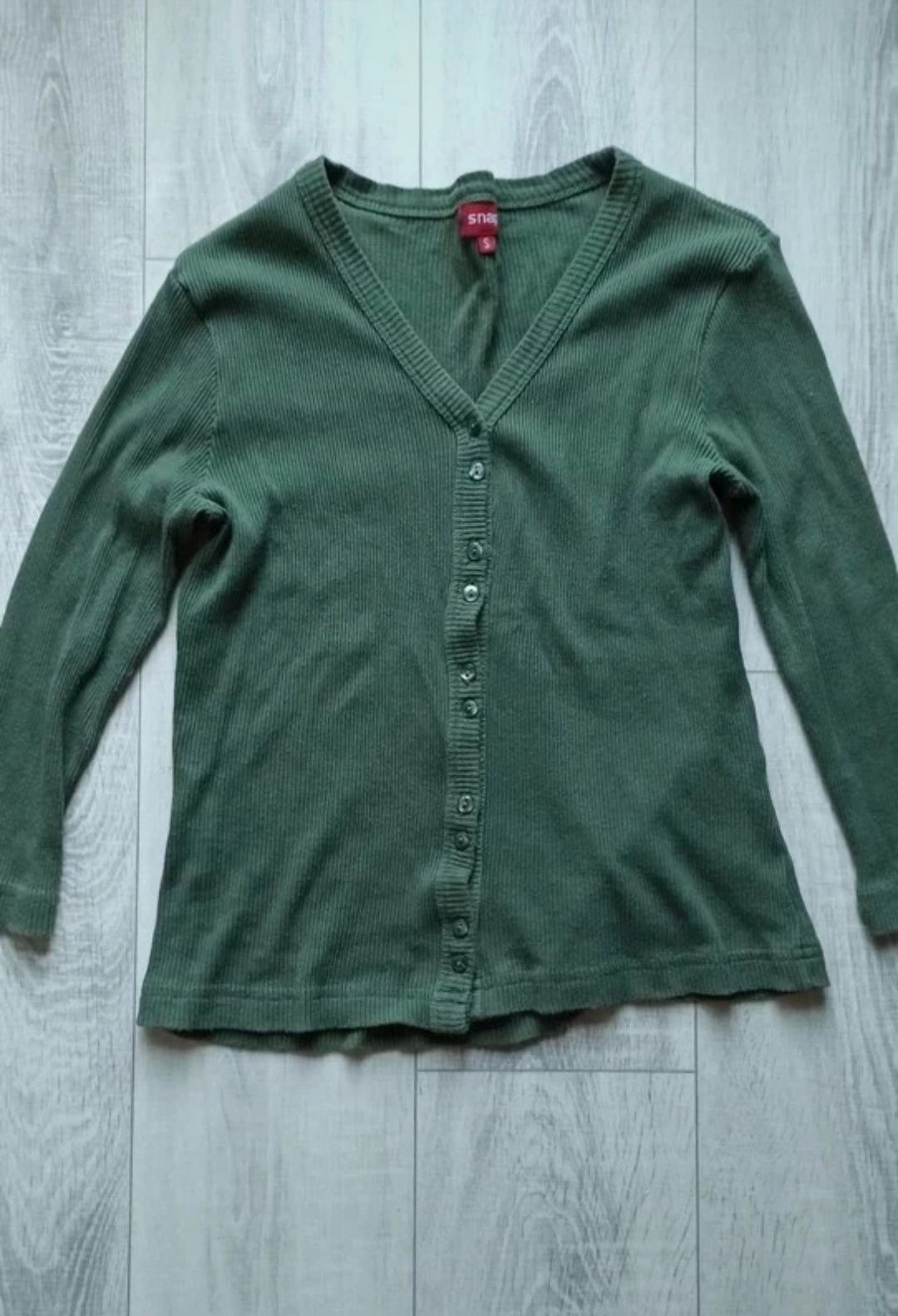sweter sweterek narzutka prążkowany prążek zapinany na guziki 36 S